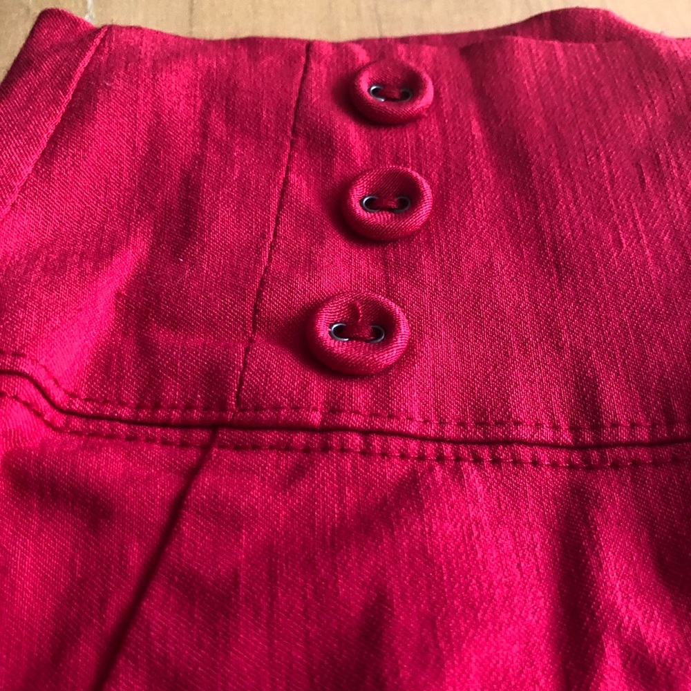 Red high waisted skinny pants